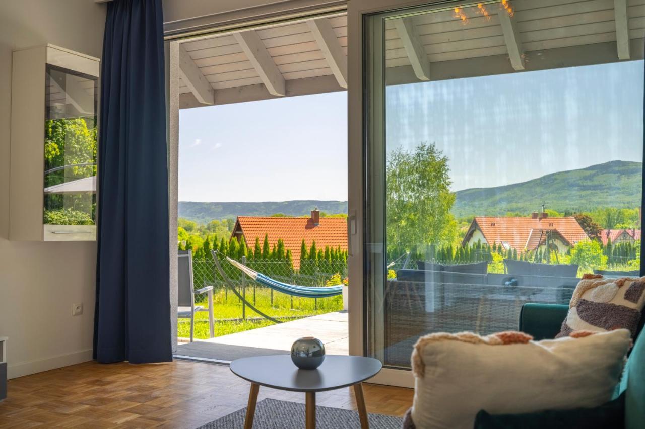 Domek Ale Fajnie - taras z widokiem na góry Karpacz Exterior foto